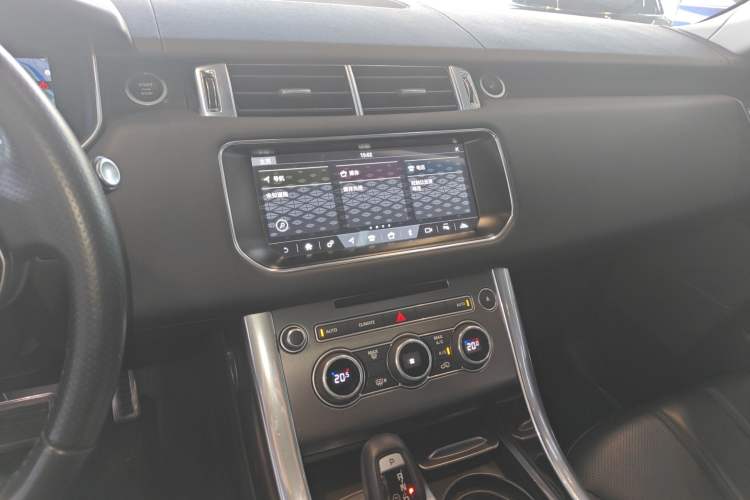 Used Land Rover Range Rover Sport 2017 3.0 SC V6 SE
