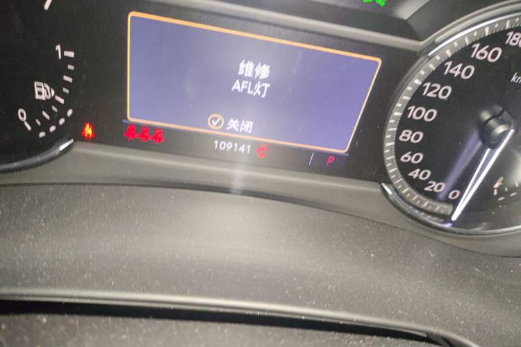 Used Cadillac XT4 2020 28T Two-Wheel-Drive Leading Version
