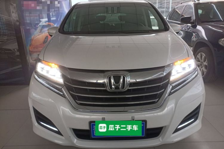 Used Honda Elysion 2016 2.4L Luxury Edition

