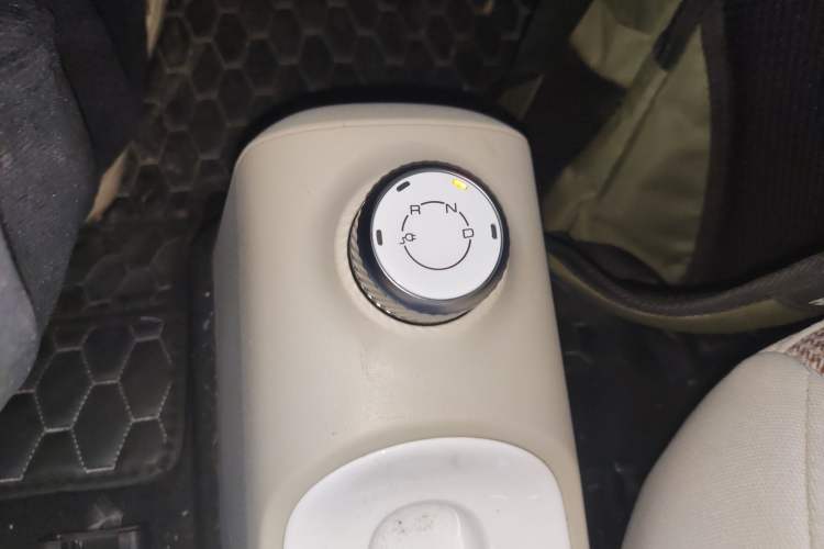 Used Wuling Hongguang MINIEV 2024 3rd Generation 215km Advanced Version