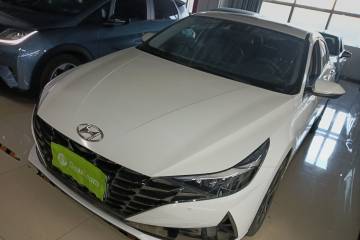 Used Hyundai Elantra 2021 1.5L CVT LUX Prestige Edition