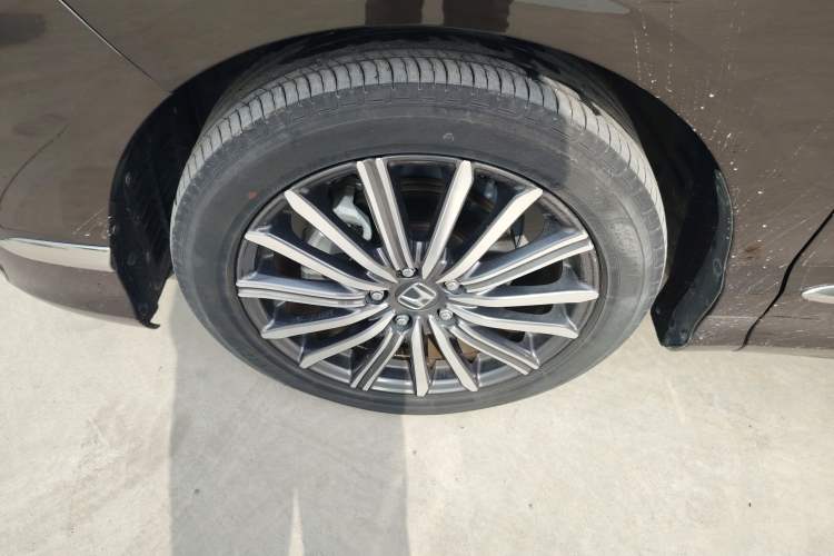 Used Honda Elysion 2022 2.0L eHEV Prestige Edition
