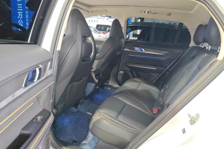 Used Lynk & Co 01 2023 2.0TD Two-Wheel Drive Pro Trim
