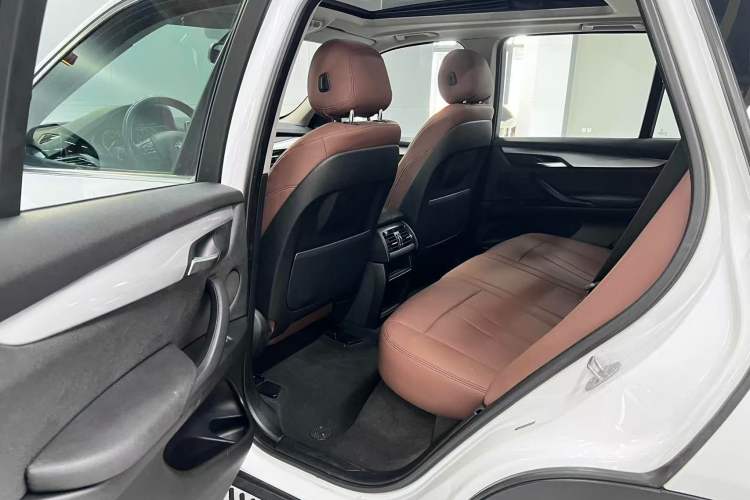 Used BMW X5 2017 xDrive35i Middle East
