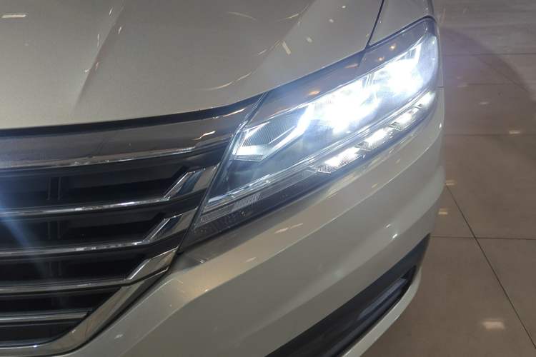 Used Volkswagen Lavida 2019 Lavida Start 1.5L Automatic Trendy Version China VI Standard