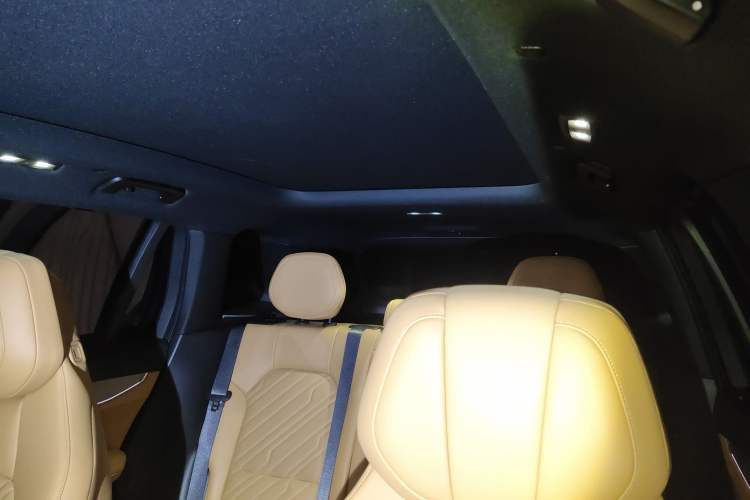 Used Lynk & Co 09 2024 2.0T Four-Wheel Drive Sport Edition Five Seats
