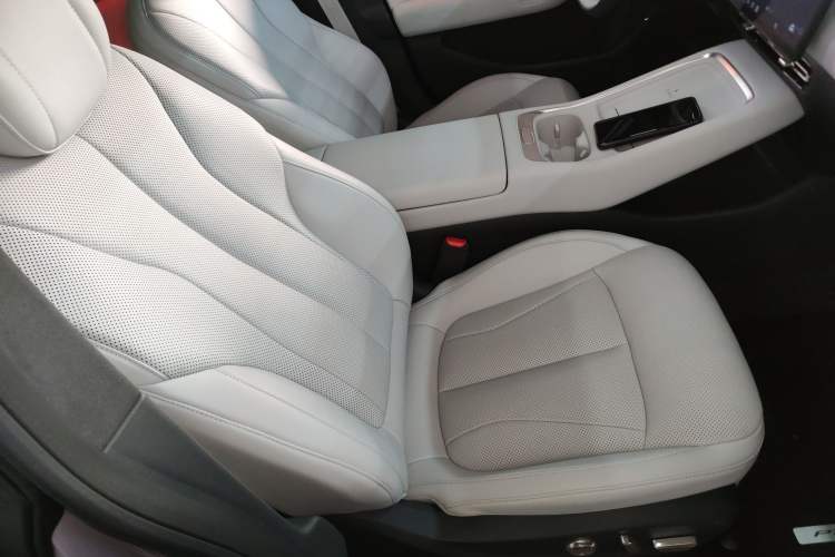 Used XPeng P7+ 2024 Long-Range Max
