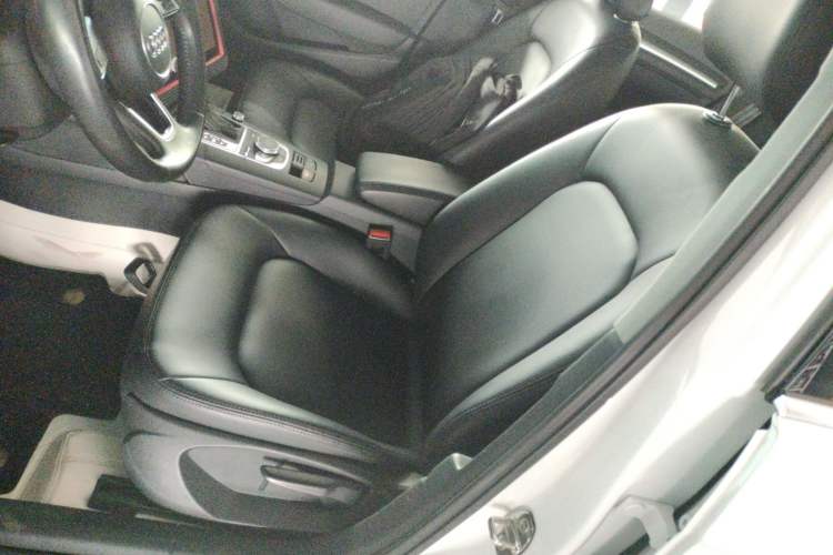 Used Audi A3 2018 30th Anniversary Edition Sportback 35 TFSI Ambition Model
