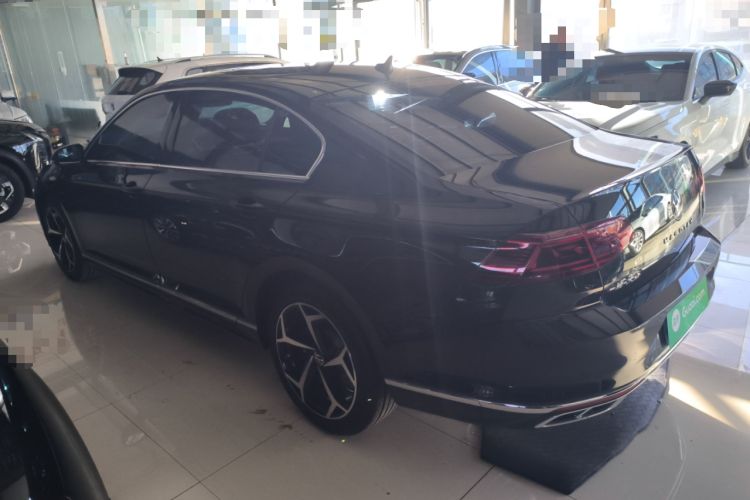 Used Volkswagen Magotan 2025 Zhongxiang Version 330TSI DSG Luxury Edition