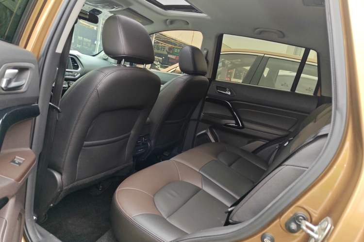 Used GAC Trumpchi GS4 2017 235T Automatic Two-Wheel Drive Luxury Smart Connectivity Version