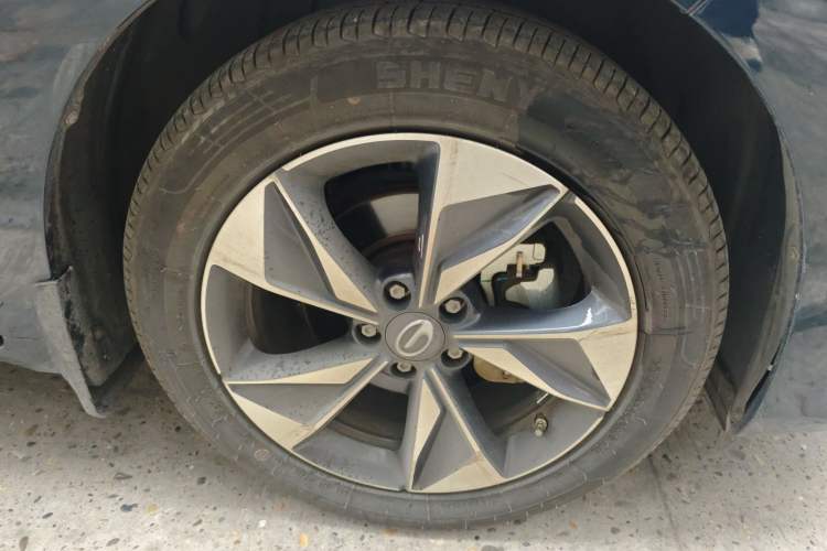 Used GAC Trumpchi M6 2021 PRO 270T DCT Luxury Edition
