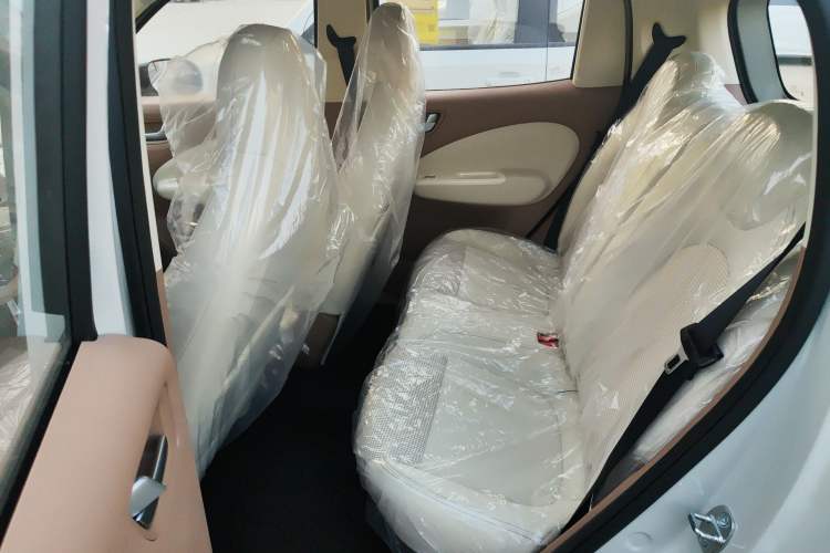 Used Wuling Hongguang MINIEV 2025 Four-Door Version Advanced Edition
