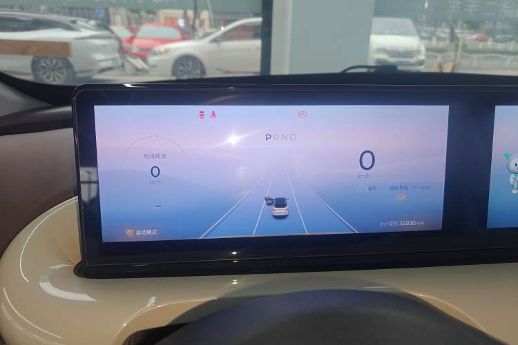 Used Wuling Bingo 2023 333 km Lingxi Connected Version