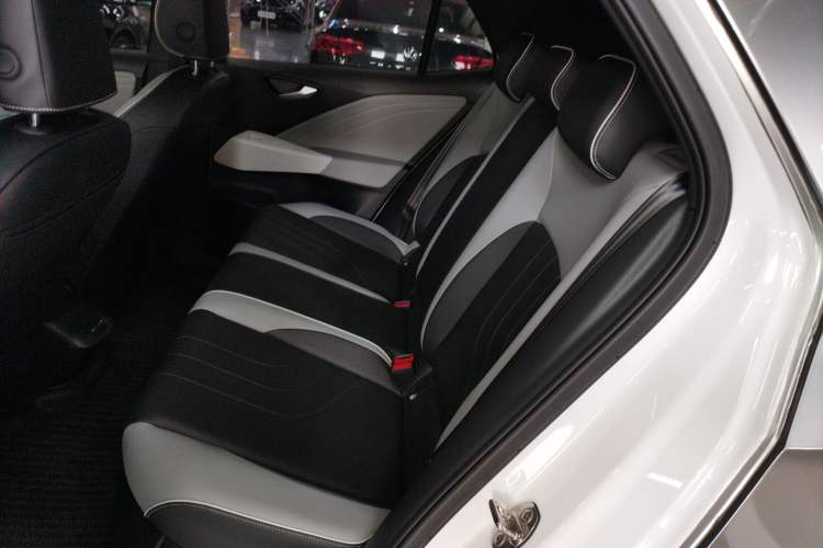 Used Volkswagen ID.3 2025 Smart Edition Ultra-Intelligent Oxygen Version
