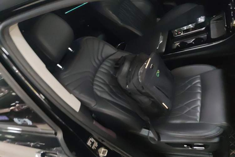 Used GAC Trumpchi M8 2024 Master Series 400T Ultimate Edition
