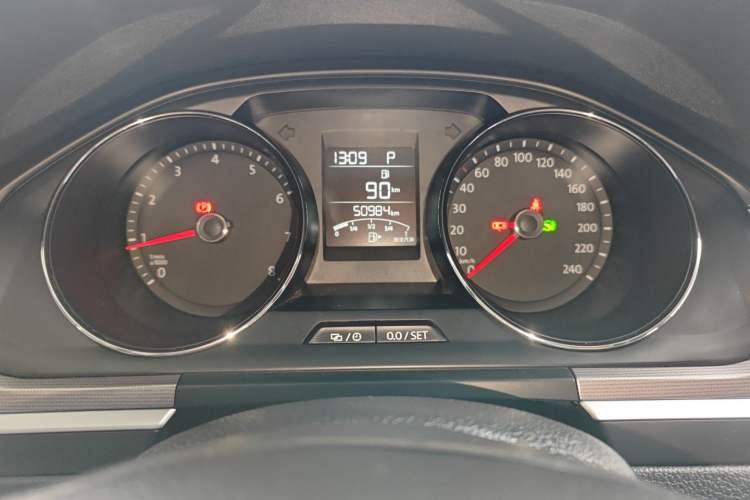 Used Volkswagen Bora 2017 1.6L Automatic Fashion Model
