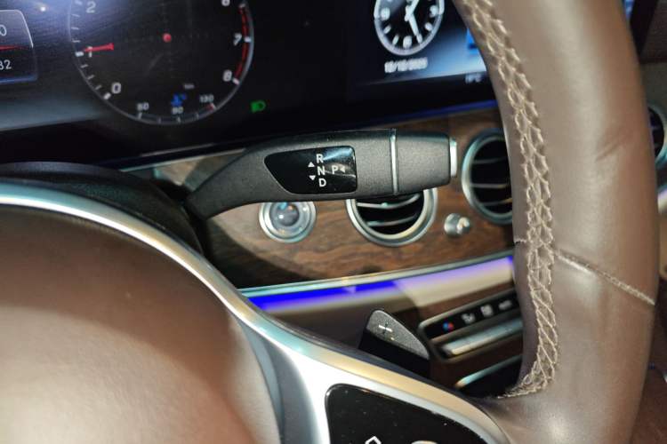 Used Mercedes-Benz E-Class 2019 E 260 L
