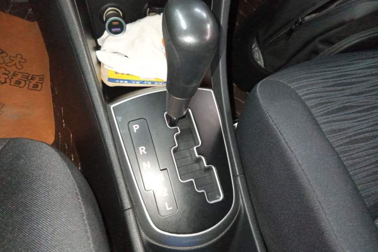 Used Hyundai Verna Ray 2014 1.4L Automatic GLX