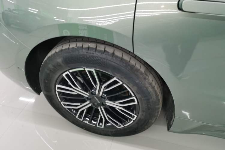 Used Zeekr 001 2025 WE Edition 95 kWh All-Wheel Drive