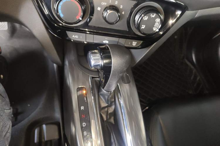 Used Honda XR-V 2021 1.5L CVT Classic Edition
