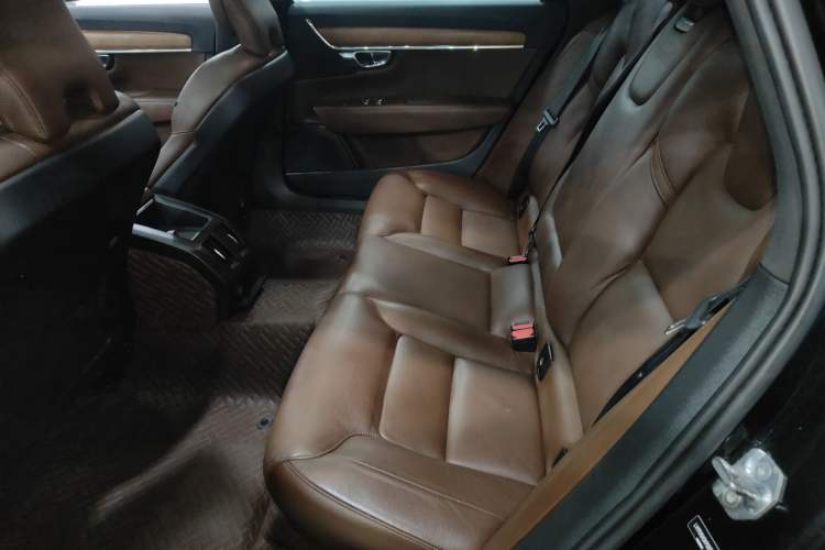 Used Volvo S90 2019 T5 Zhiyi Edition
