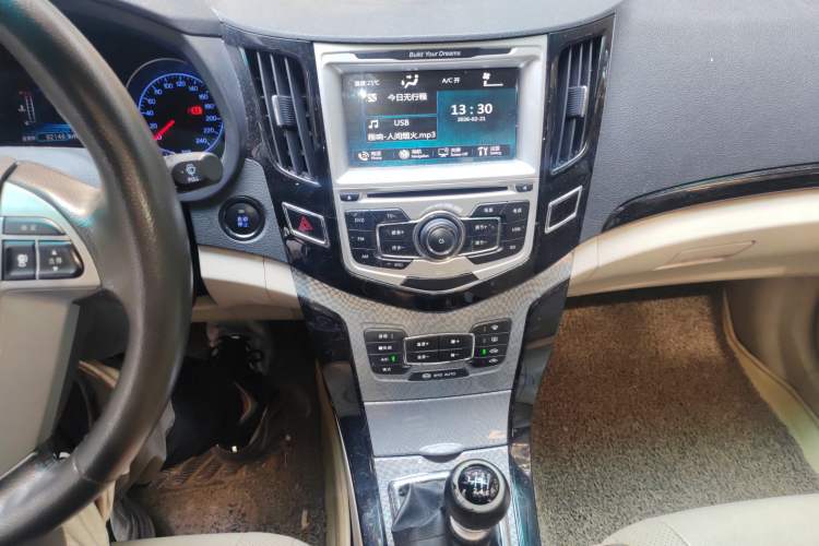 Used BYD Surui 2012 1.5TI Manual Luxury Version