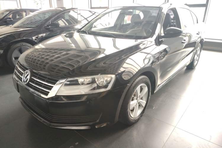 Used Volkswagen Lavida 2013 Revised Classic 1.6L Automatic Fashion Edition