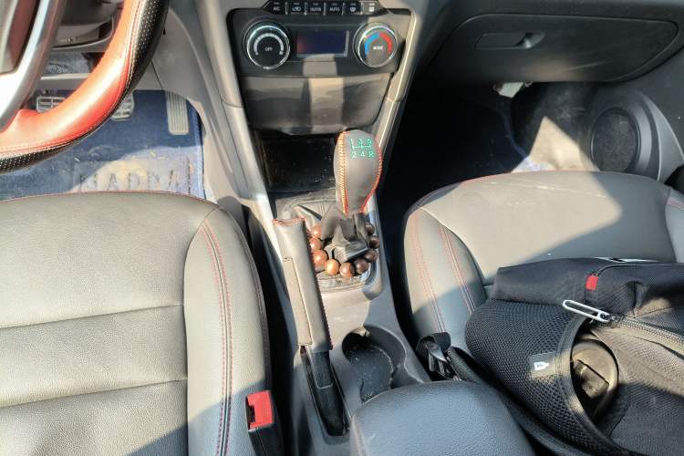 Used Chery Tiggo 3 2015 1.6L Manual Zhishang Commemorative Edition