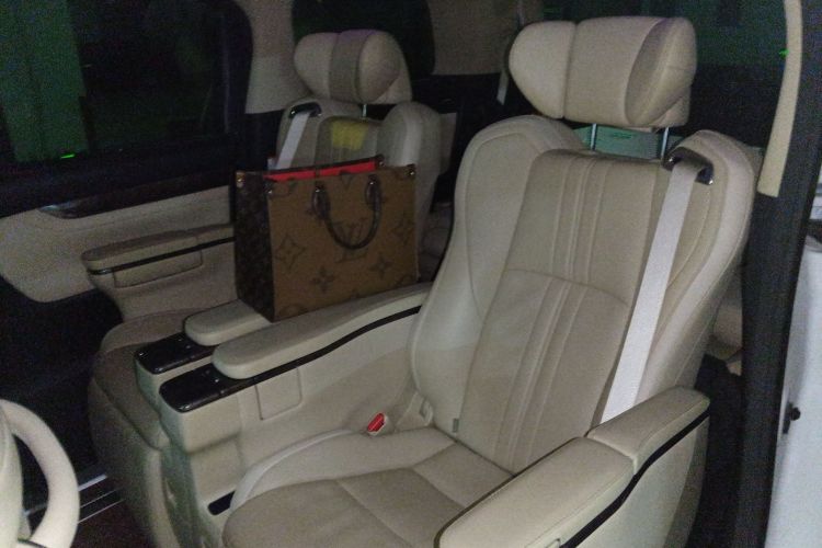 Used Toyota Alphard 2021 Dual-Engine 2.5L Prestige Edition
