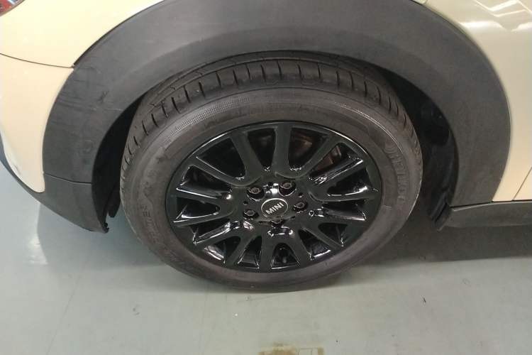 Used  MINI 2015 1.5T COOPER Fun Five-Door Edition
