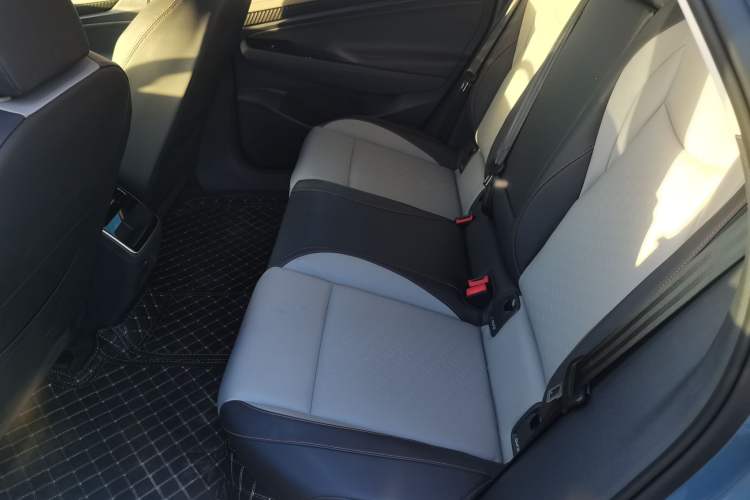 Used Volkswagen ID.7 VIZZION 2024 AIR model
