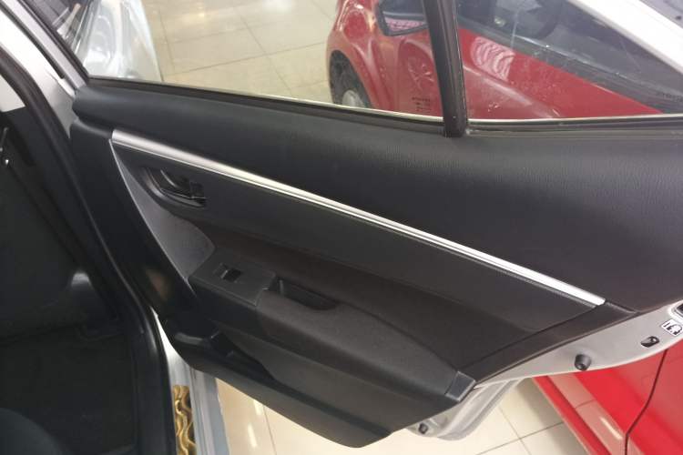 Used Toyota Corolla 2017 Revised Version 1.2T S-CVT GL
