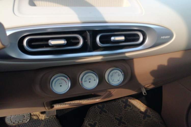 Used Wuling Hongguang MINIEV 2025 Four-Door Version Advanced Edition