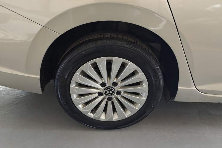 Used Volkswagen Lavida 2019 1.5L Automatic Comfort Edition China VI Standard