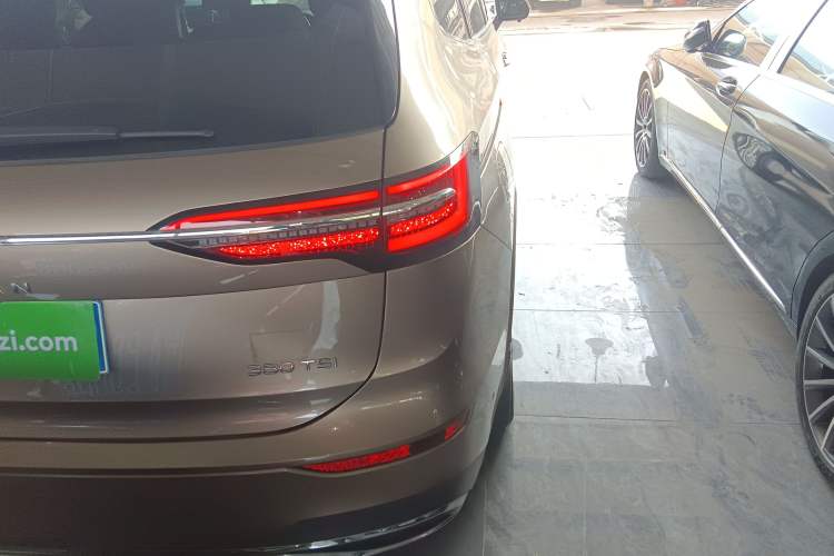 Used Volkswagen Viloran 2022 380TSI Prestige Edition
