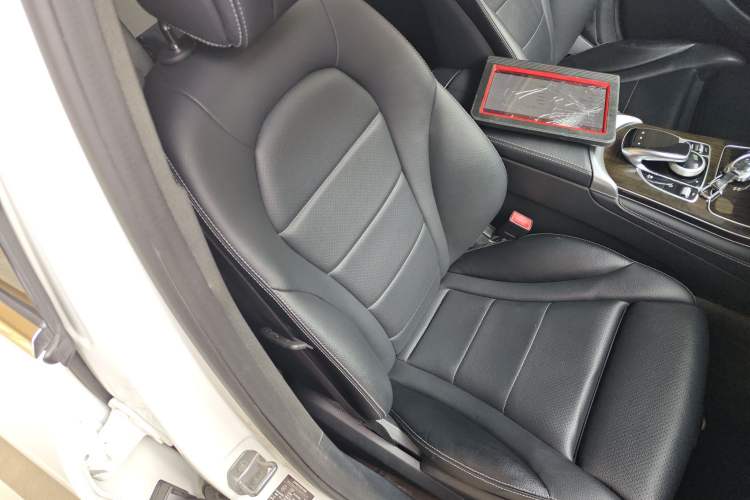 Used Mercedes-Benz GLC 2018 GLC 260 4MATIC Dynamic Edition
