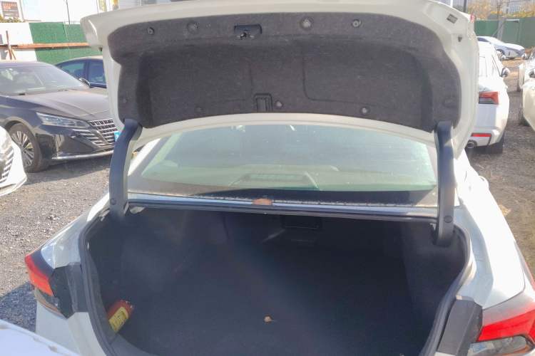 Used Nissan Teana 2022 2.0L XL-TLS Enjoyment Edition
