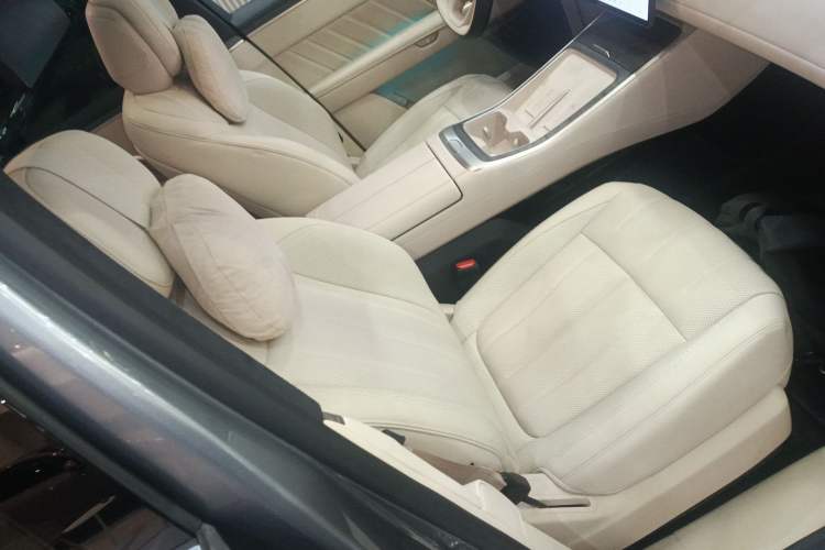 Used ONVO Luxeed L90 
