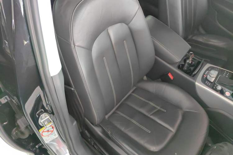 Used Audi A6L 2018 30th Anniversary Edition 35 TFSI Fashion Model