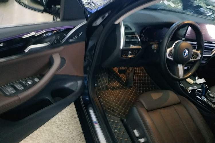 Used BMW iX3 2022 Leading Model
