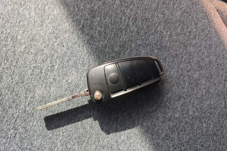 Used Chery QQ Ice Cream 2022 170km Sundae Phosphate Lithium-Ion
