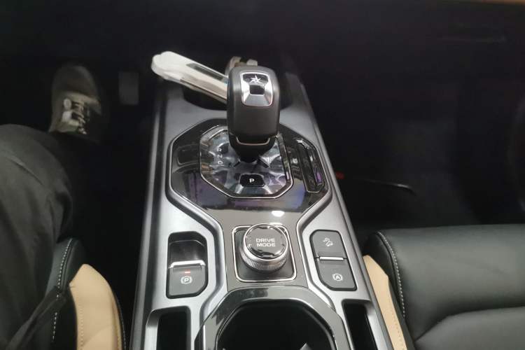 Used Geely Auto icon 2025 Linglong 1.5TD Ruyi Edition