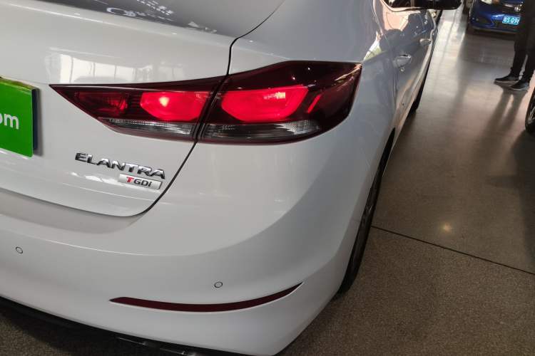 Used Hyundai Elantra 2016 1.4T Dual-Clutch Xuan Dong · Dynamic Version
