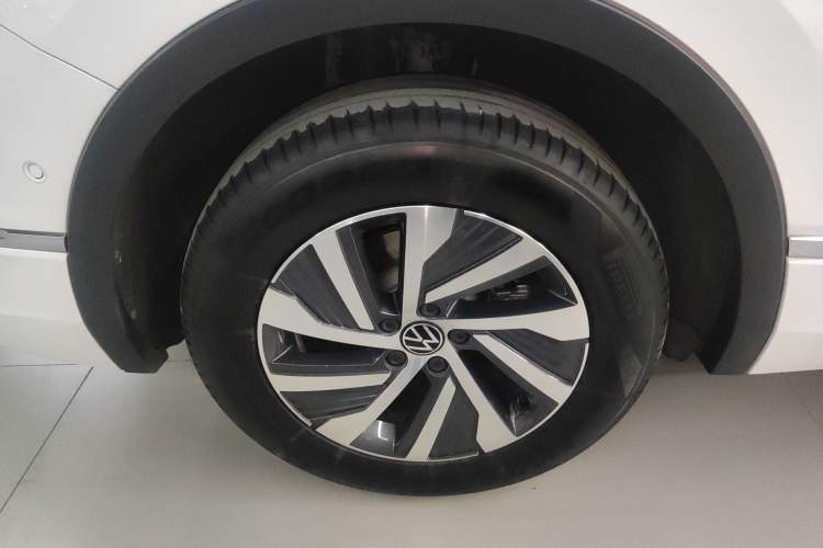 Used Volkswagen Tiguan L New Energy 2023 430 PHEV Plug-in Hybrid Flagship Edition
