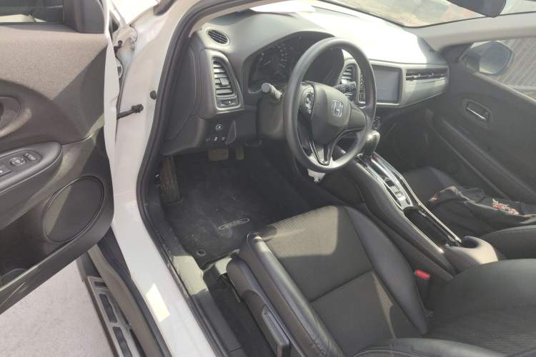 Used Honda Vezel 2019 1.5L CVT Pioneer Edition China VI