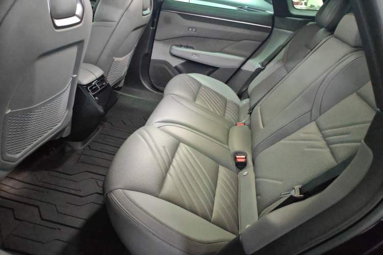 Used Zeekr 001 2024 WE Edition 95 kWh All-Wheel Drive