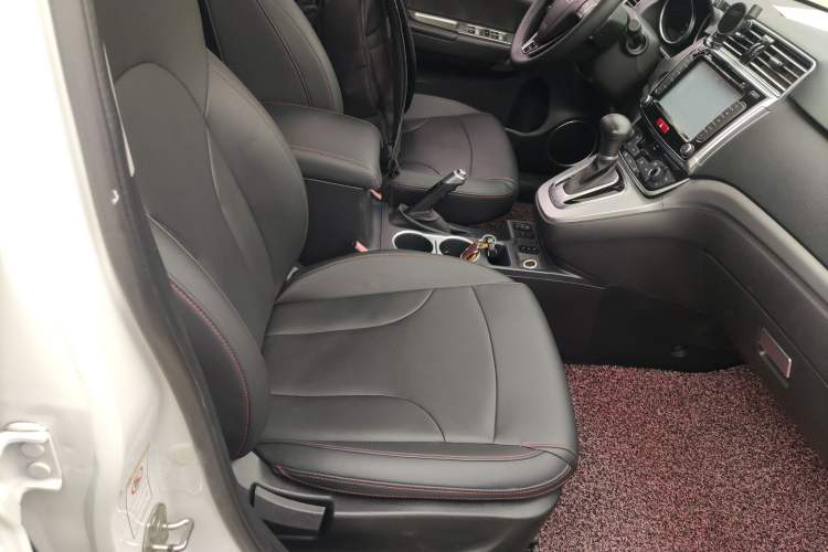 Used Haval H6 2015 Sport Edition 1.5T Automatic Two-Wheel Drive Luxury Model