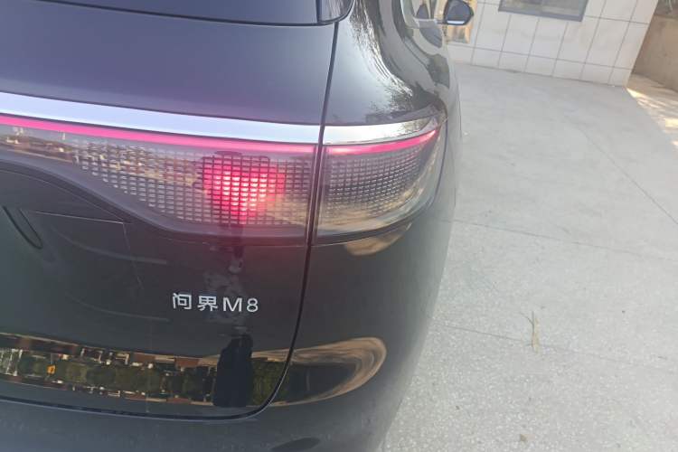 Used Hima AITO M8 2025 Extended-Range Max+ Version 53.4 kWh 6-Seater Edition
