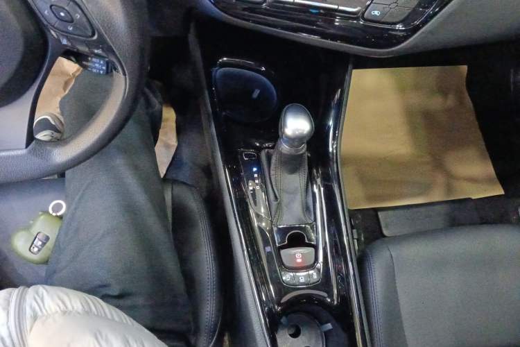 Used Toyota C-HR 2020 2.0L Leading Edition