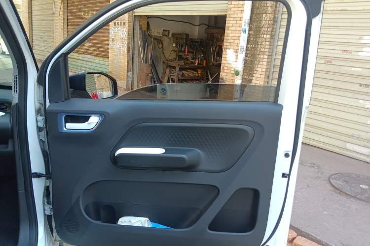 Used Wuling Hongguang MINIEV 2022 GAMEBOY 200km Gaming Edition with Lithium Iron Phosphate
